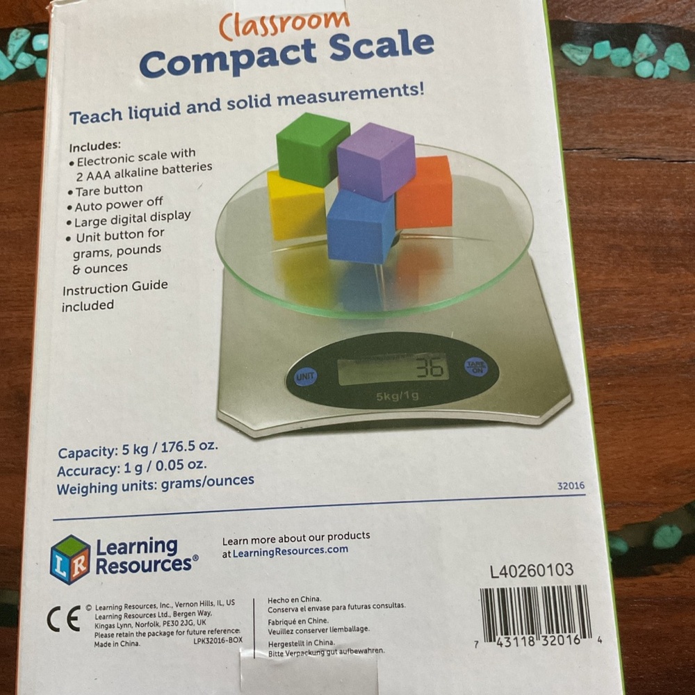 Learning Resources Compact Classroom Home Scale - Picture 2 of 4